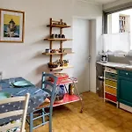2 Bedroom Gorgeous Home In St-Georges-De-Didonn Holiday home