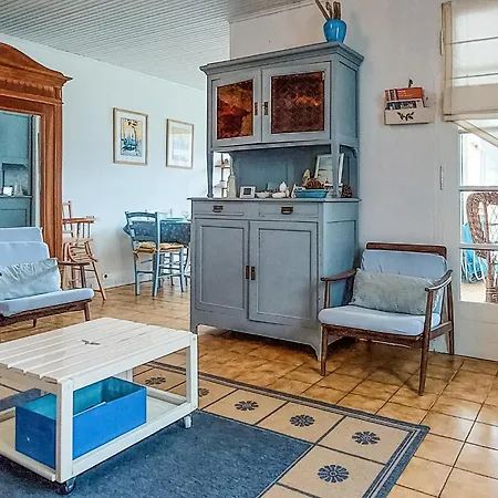 2 Bedroom Gorgeous In St-georges-de-didonn Ferienhaus